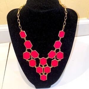 Amrita Singh Fushia Noah’s ark statement necklace. NWT.